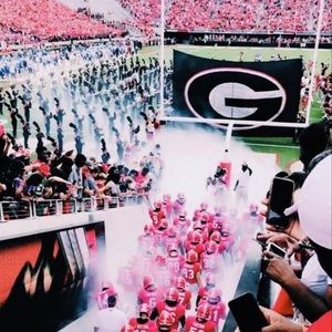 Meet your Posher, Bella rose